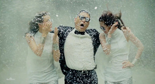 比郑爽还能赚钱，2个月捞金150亿！曾爆火全球的鸟叔现状如何？