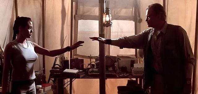 皮特儿女站队朱莉:皮特这姓我不要了!跟老爹不和,成祖传的了?