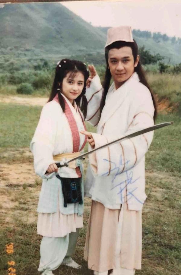 22年前她美过神仙姐姐,迷倒吴彦祖,现在43岁甜美似少女