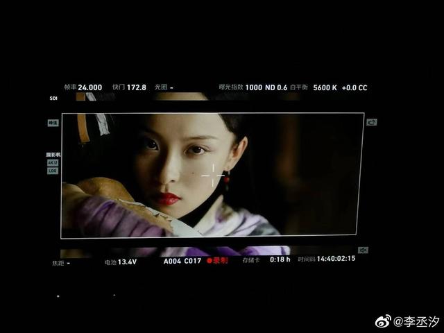 站上女团选秀舞台的李丞汐:北大元培学院毕业,辞掉高薪工作追梦