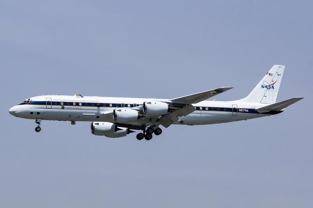 航空史上的一款经典飞机——道格拉斯公司DC8飞机