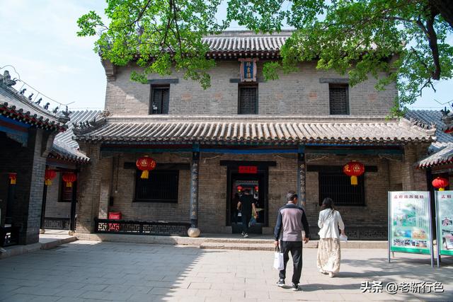 走进孔府与孟府，差距不是一般的大，难怪都喜欢当老大