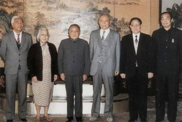 陈省身离别妻子后，再见时儿子已六岁，他当即许诺：此后生死不离