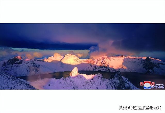 朝鲜的白头山 也就是中国的长白山