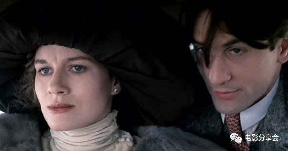 西方阶级斗争教科书：被封禁的《1900》