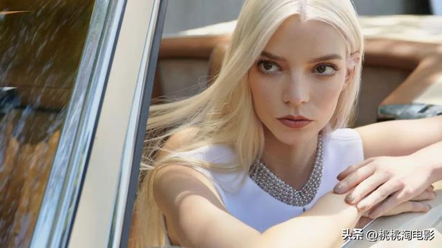 大刊宠儿安雅·泰勒-乔伊《VOGUE》《ELLE》封面大片