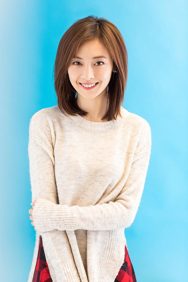 邵芸《万能图书馆》演绎“怪力少女”