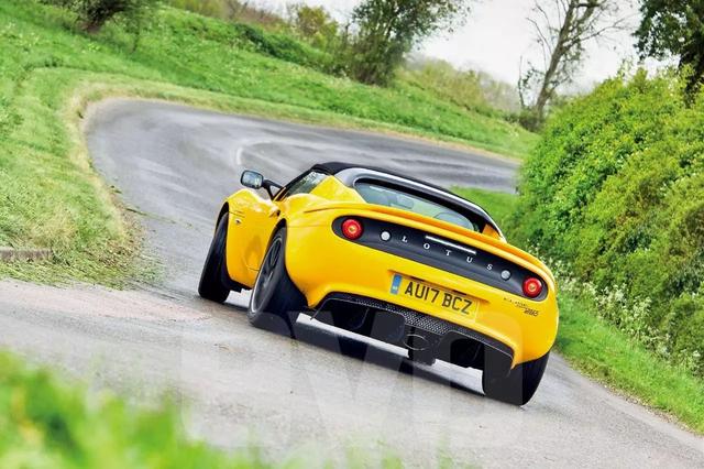全面轻量化 试驾路特斯Elise Sprint 220｜evo先锋试驾