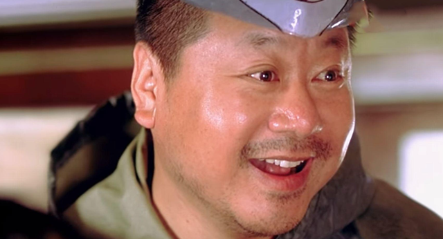 【人物志】范伟：从结巴少年到影帝，他凭什么逆天改命？