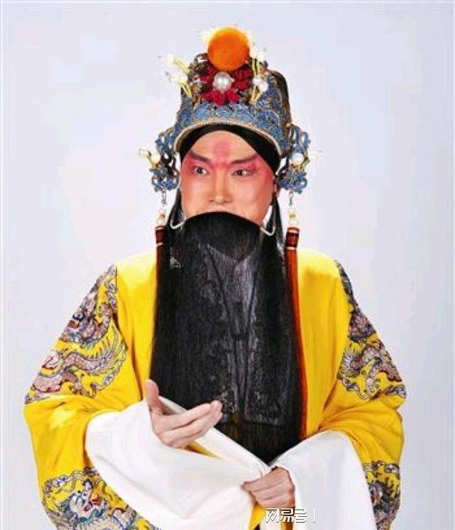 如将谭孝曾与卢松比较,谁的谭派艺术更有代表性?