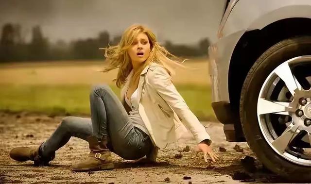 回顾：变形金刚历代女主角，从女神到“金刚”，畸形审美何时结束