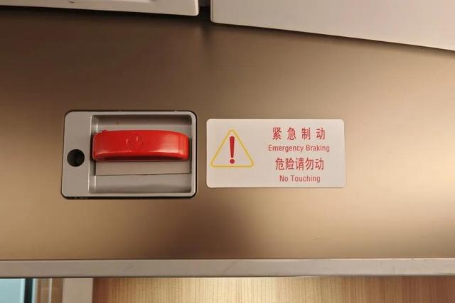 “挂票”火了！“带娃出行”该如何购票？详细指南来了→