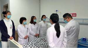 周淑芬(浙江衢州256斤的超重二胎妈妈顺利生下男婴)