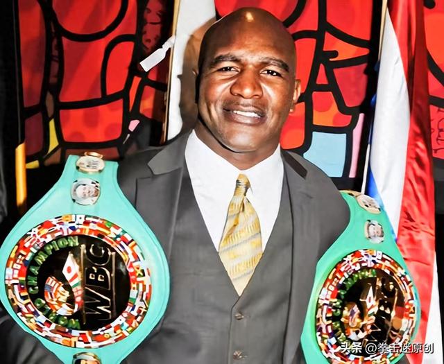 乌西克的拳坛地位如何？霍利菲尔德点评：绝对可以进入历史前3