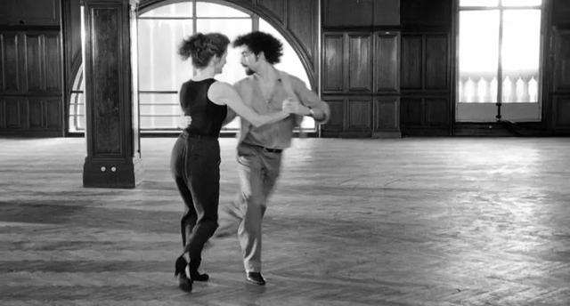 浅析西方妇女主义影片中的妇女