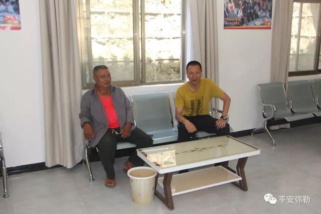 【警务要闻】弥勒市公安局政委谢豪到基层派出所调研指导工作