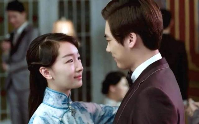 《麻雀》：为假妻子赔上真心，被活埋的唐山海成了观众的白月光