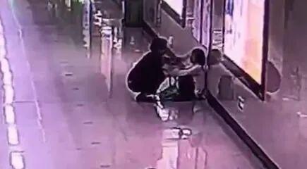 结婚2年,冯绍峰半夜崩溃删微博:赵丽颖,我装不下去了…