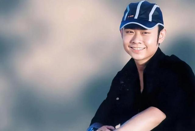 刀郎女儿罗添：刚出生就被母亲抛弃，31年之后，她和刀郎现状如何