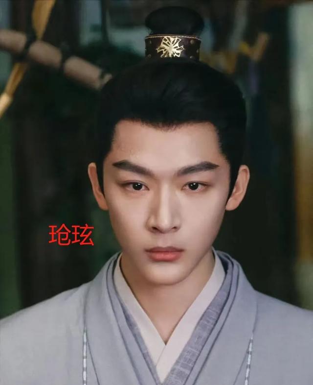 白鹿张晚意被央妈评为国家三级演员，评论区却吵翻天：肖战杨紫呢