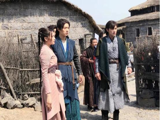 乐华娱乐“编外”艺人，铁打的肖战，流水的“乐华”偶像