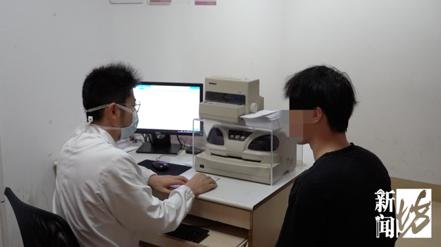 堪称“油王”!上海一男子突发剧烈腹痛,抽血抽出一袋油!罪魁祸首竟是它