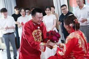 李波儿(《亲爱的结婚吧》田亮何洁纷纷曝李波儿恨嫁)