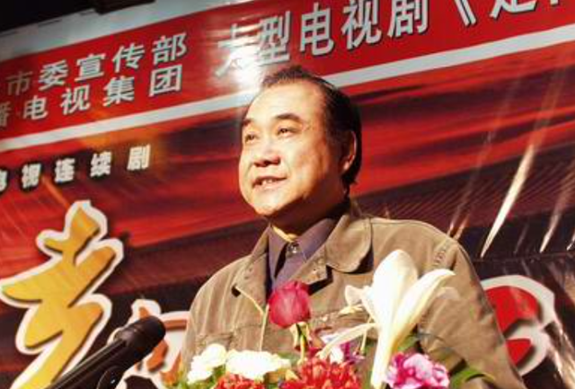 “星二代”影帝廖凡，出道24年从不拼爹，妻子是周星驰的黄金拍档