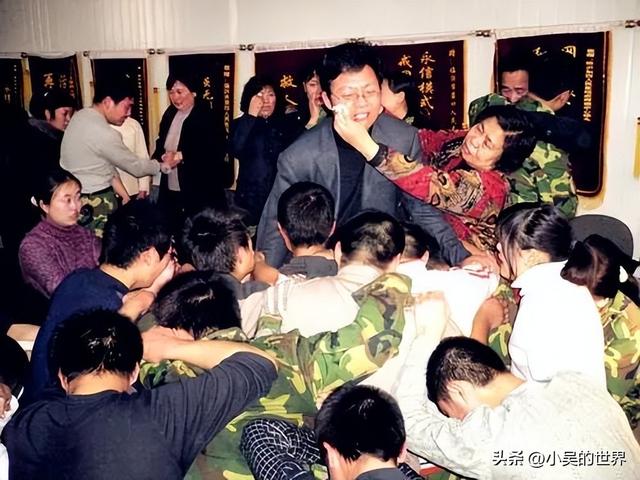 江西14岁少女遭教官性侵自杀，5天3次暴行曝光，悲愤欲绝！