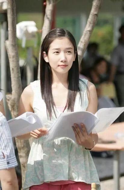 揭秘韩国演艺圈悲惨事件！8名女星因潜规则自杀，现又多了崔雪莉