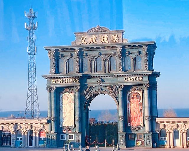 真实存在！《西虹市首富》里的土豪酒店，耗资6亿住一晚500元