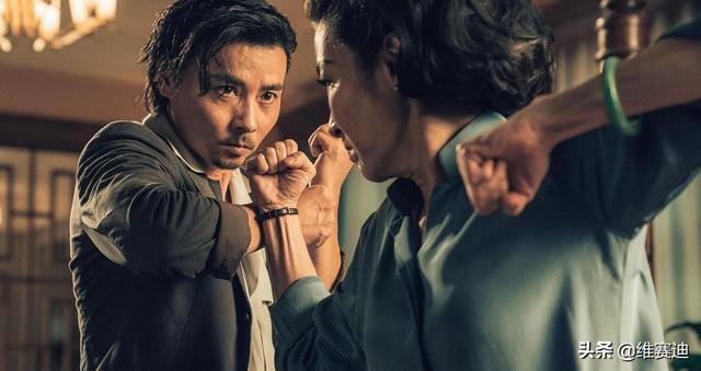 《叶问外传：张天志》：两个对立的主题使得主角人设前后不一