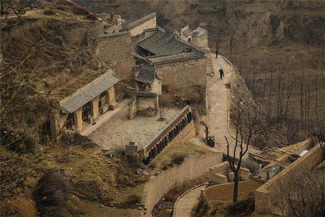 山东悍匪杨大山:作恶多端未曾落网,建国后凭秘洞消失人间