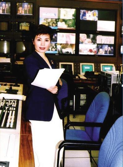 《新闻联播》前主播李瑞英：与丈夫青梅竹马，退休后生活怎样？