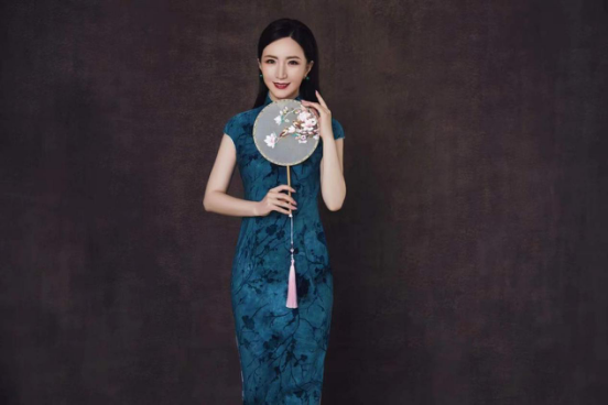 明星大咖汇——杜桦｜旗袍美人，用歌曲弘扬中国文化