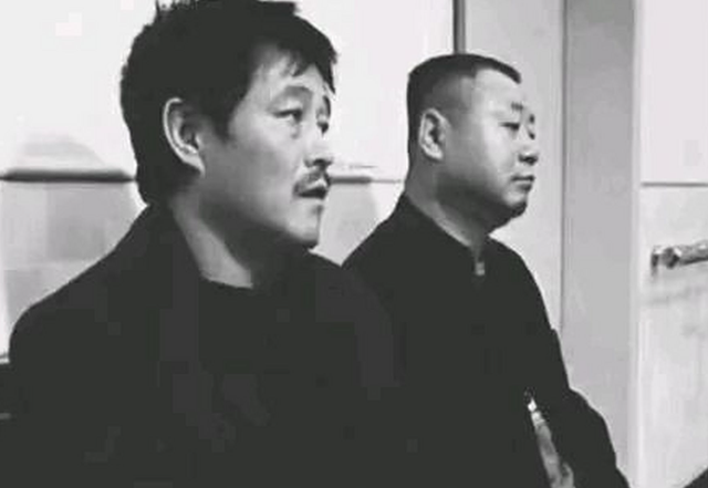 【人物志】范伟：从结巴少年到影帝，他凭什么逆天改命？