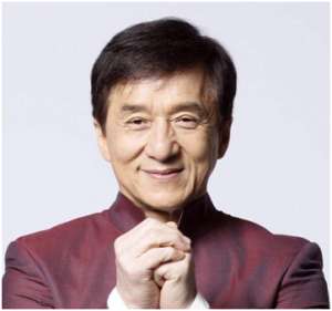 黄种人谢霆锋(成龙传达龙的传人，而加拿大国籍的谢霆锋，唱黄种人真是“讽刺”)