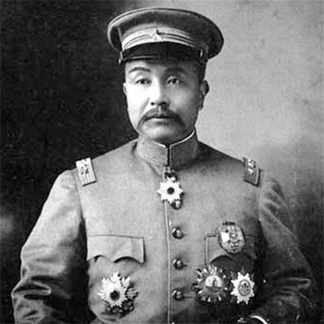 晚清名妓杨翠喜:貌美如花,身价达12000金,李叔同对她痴心一片