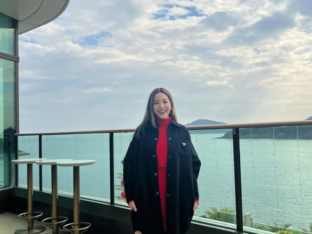 “假名媛”嫁入真豪门!汪家3姐妹 , 一个嫁甄子丹 , 另外两个更精明