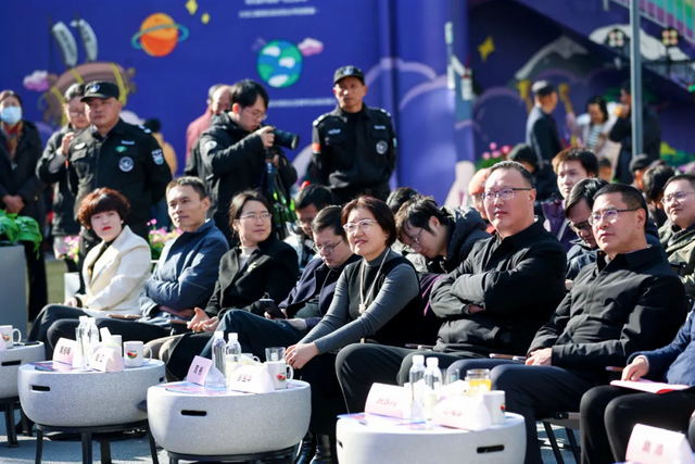 千岛湖首发经济引“青潮”，阿尔法城启动全球小镇青年玩创之旅