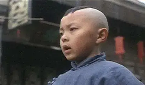 被埋没的童星？演李连杰儿子的谢苗，妻子是我们熟悉的何彦霓