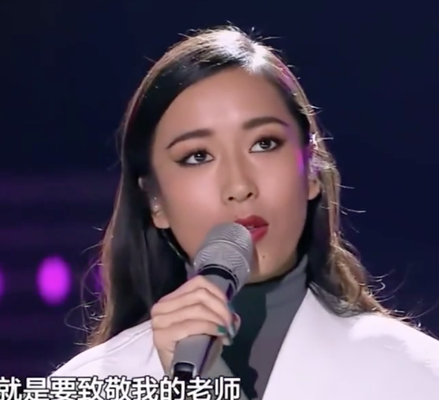 “黑美人”吉克隽逸的成名史:卖惨、炫富、插足他人感情