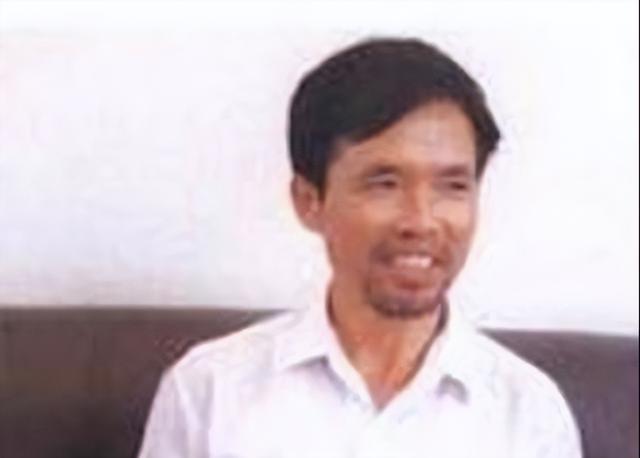 2002年矿王瞒报81人矿难获刑20年,却只住了4年出狱,继续当富豪