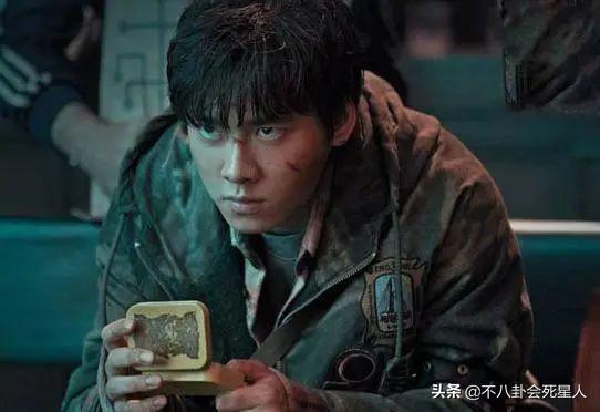 娱乐圈5位的木头帅哥,演技毫无灵气,看得人脚趾抓地