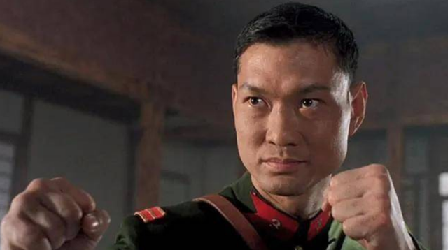 世界拳王周比利:打断李连杰胳膊,一脚踢飞吴京,无人敢与他拍戏