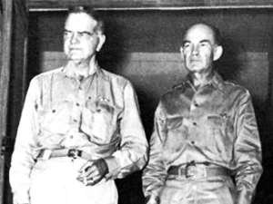 南哈蒙(二战时曾任太平洋地区陆军航空兵司令：小米勒德·菲尔莫尔·哈蒙)