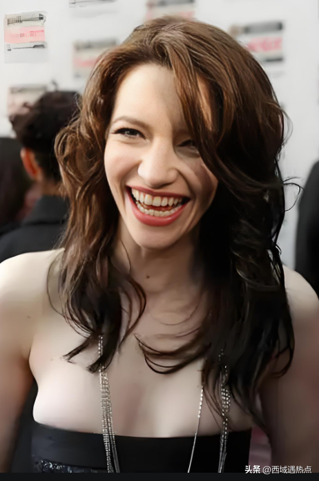 全球首富“埃隆·马斯克”未婚的历任女友