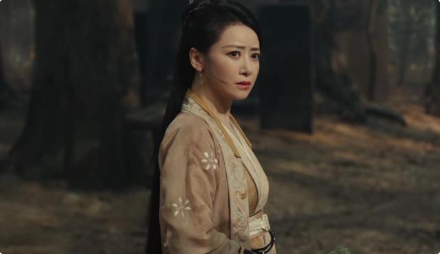 影版《神雕侠侣》上线，女主小龙女竟然被李莫愁艳压，黄蓉最美