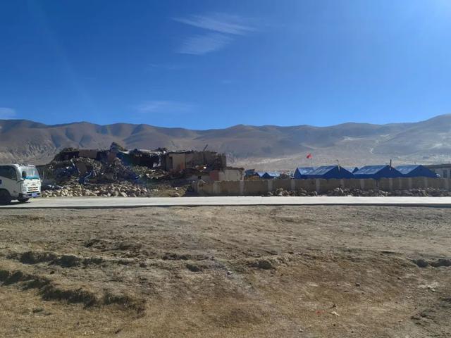 抗震一线法院人——定日抗震救灾掠影