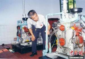 守望灯塔(守塔人叶中央去世 曾守护海上灯塔40余载)